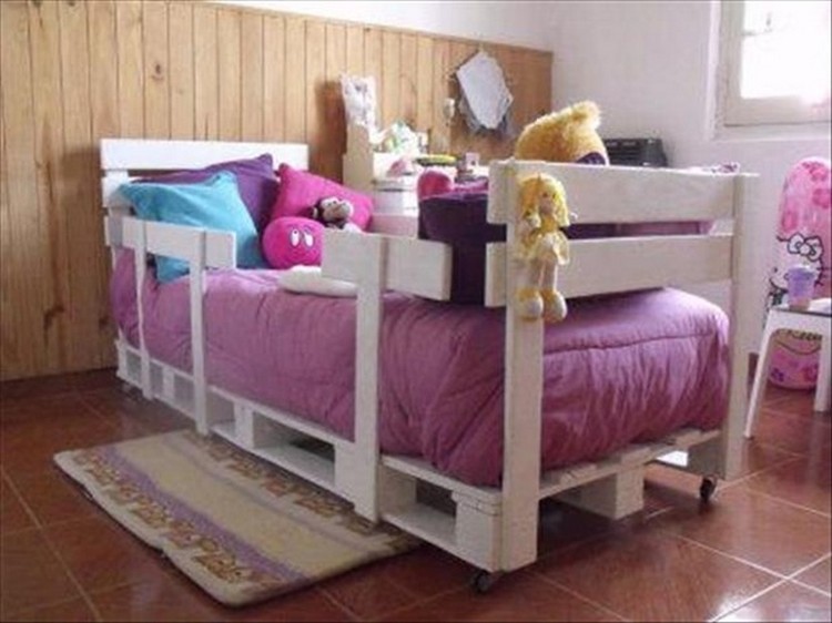 children's pallet bed