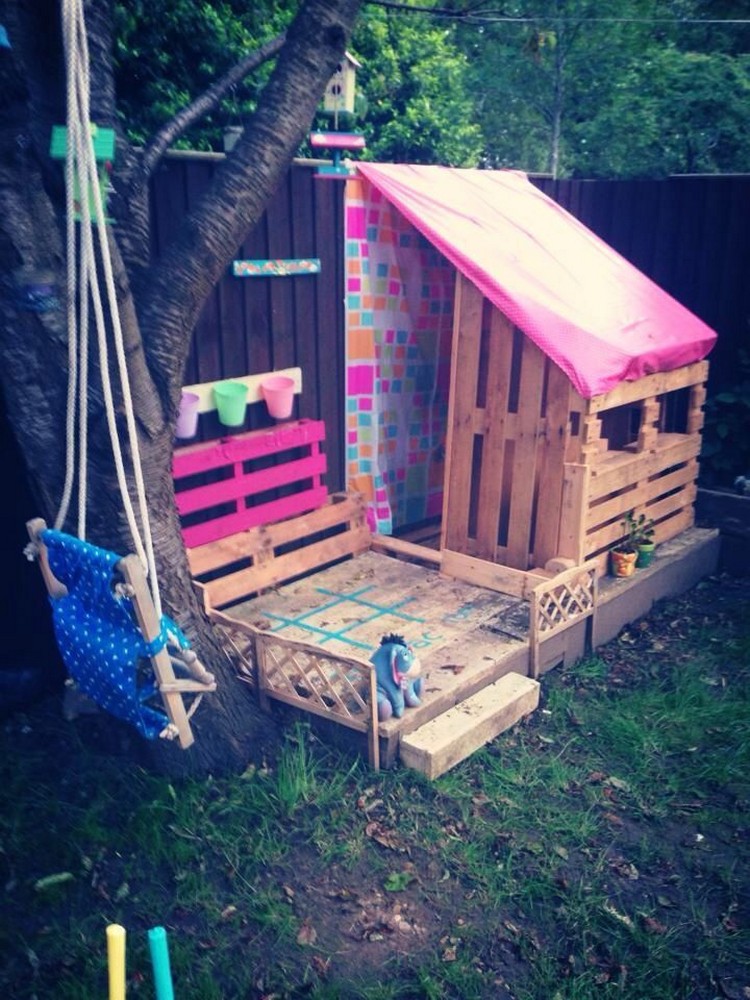 Kids Playhouses Made with Wooden Pallets | Pallet Wood ...