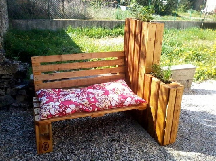 Sophisticated Pallet Wood Creations | Pallet Wood Projects