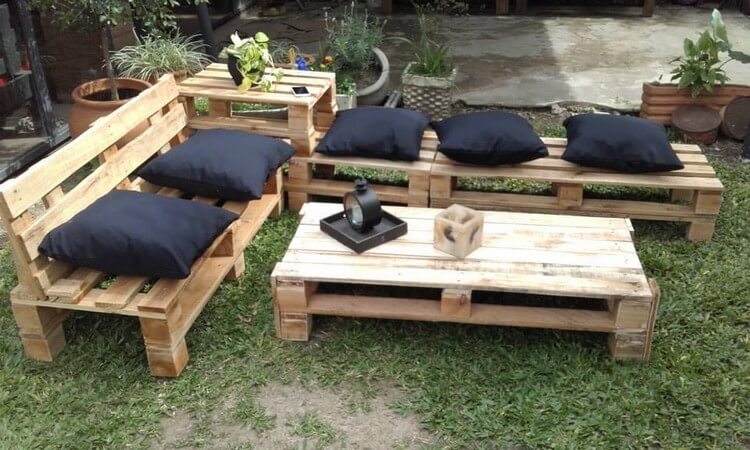 Garden Furniture Idea With Old Wood, Wooden Pallet Garden Seats