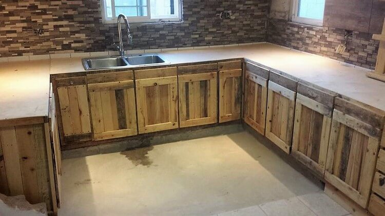 Diy Wood Pallet Kitchen Cabinets Pallet Wood Projects
