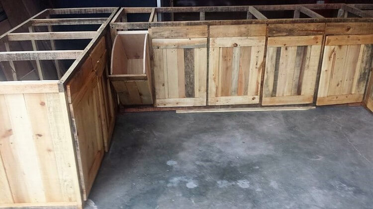 Diy Wood Pallet Kitchen Cabinets Pallet Wood Projects